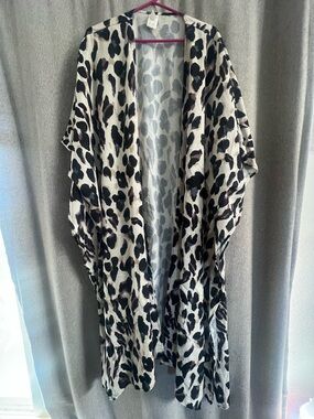 Leopard Print Open Front Kimono